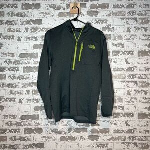 The north face long sleeve pullover 1/4 zip